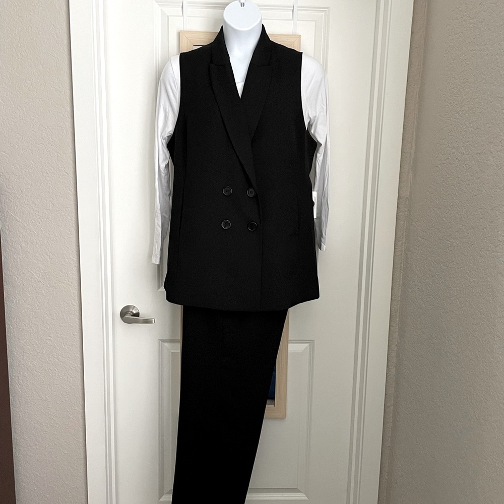 ELOQUII Black pantsuit with sleeveless vest